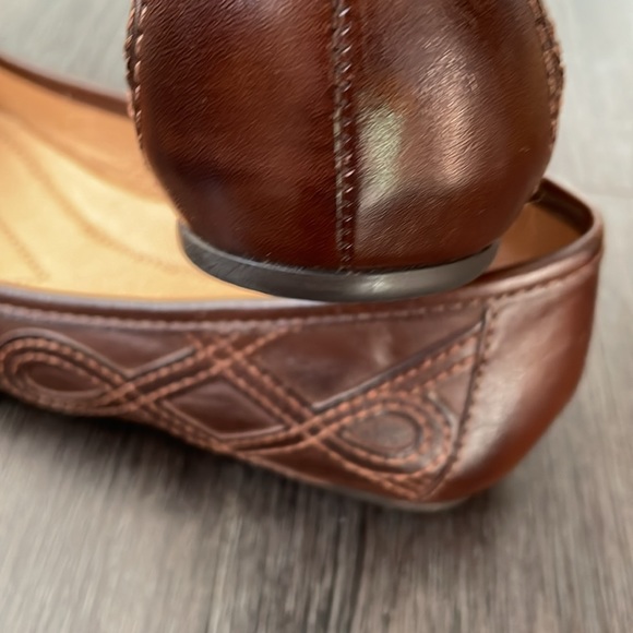 Nurture brown braided pattern flats, size 9.5, like new - Picture 4 of 10